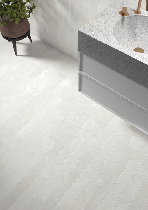 Izmir Weiß Marmoreffekt Wand- und Bodenfliesen 7,5cm x 60cm